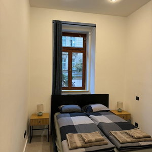 Sejur 1 Bed Flat - Sleeps 2 - Pets - Smoking On Terrace vacanta Karlin