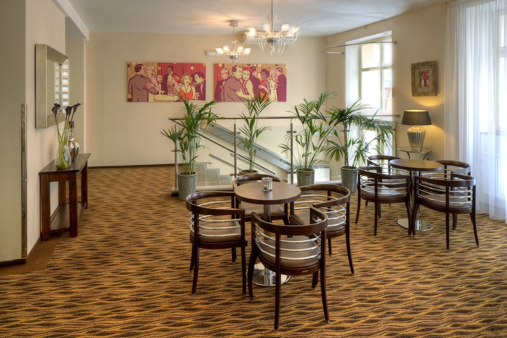 1. Republic Hotel