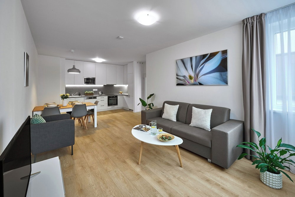 Hotel Citywest Apartments