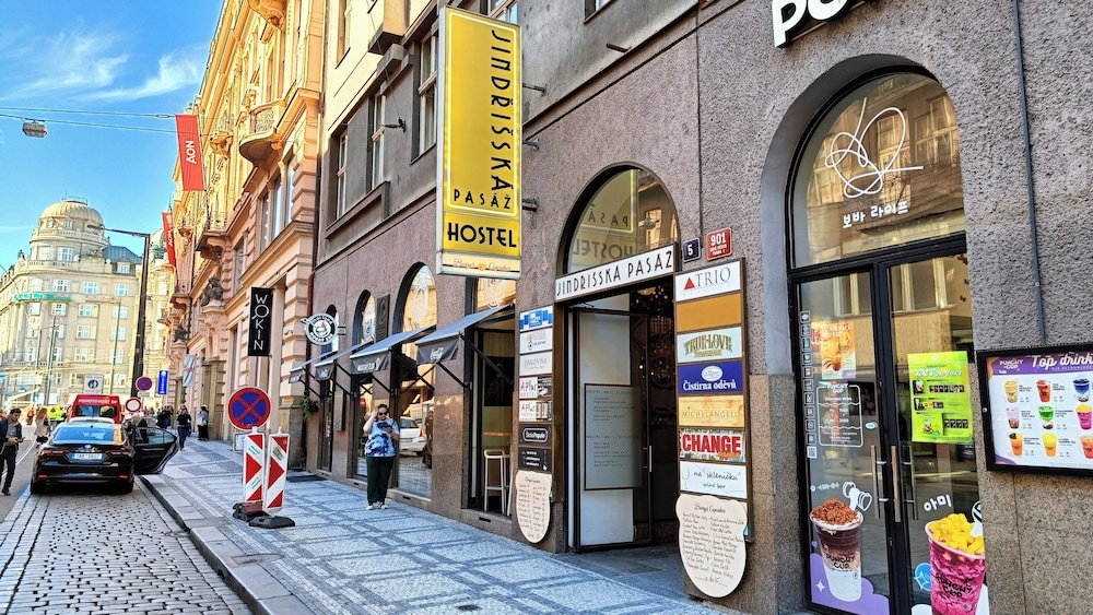 Hotel A Plus Hostel - Centrum