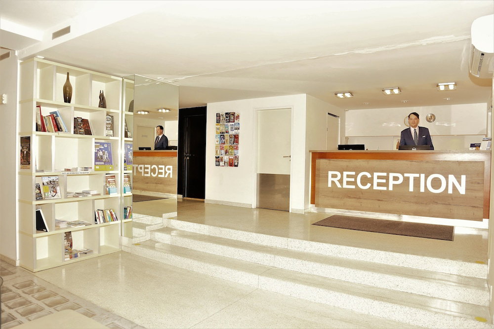 Akcent Hotel