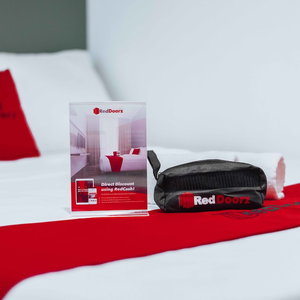 Hotel Reddoorz Plus @ Roxas Street Davao cazare Davao