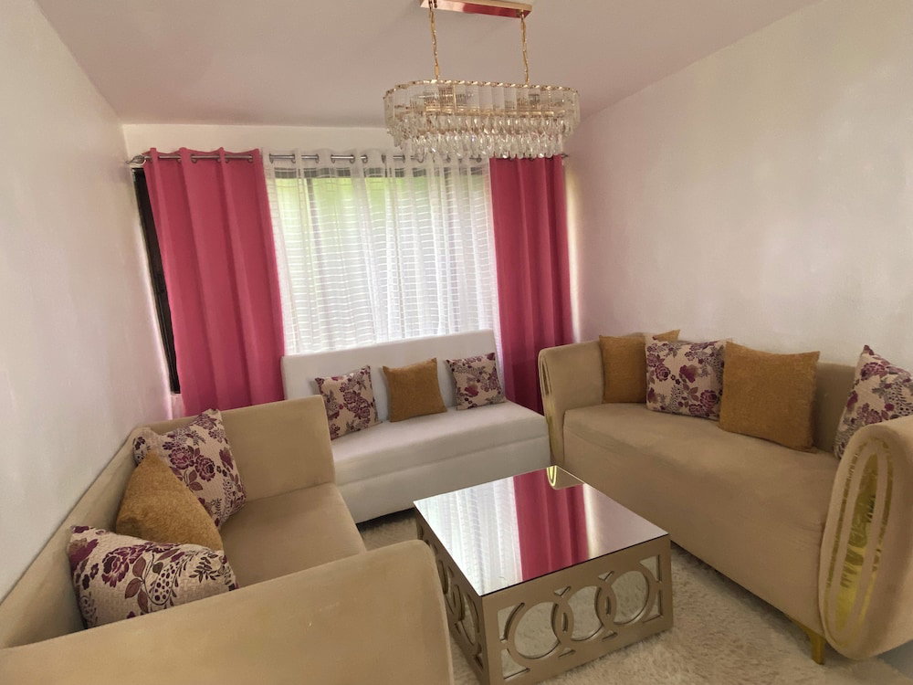 Hotel 9Dr 3-Bedroom Apartment Near Monumental Area