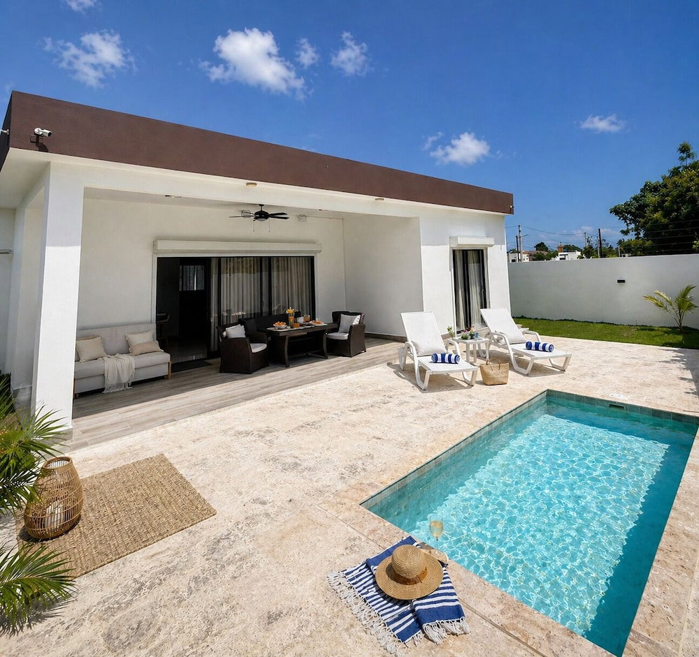 Hotel Modern 2Br Villa With Private Pool, Starlink Wifi, Security, Near Macao Beach
