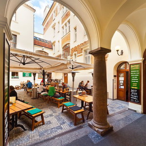 Hotel Residence U Vejvodů cazare Stare Mesto