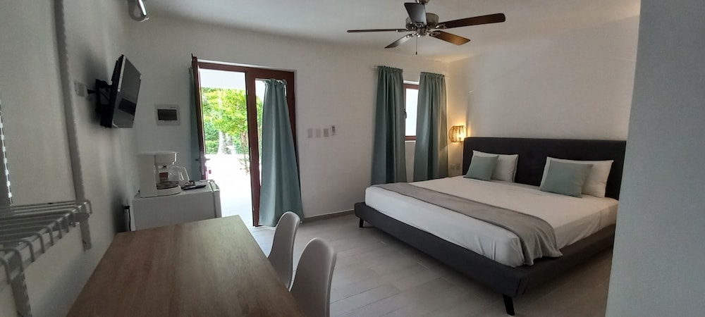 Hotel La Piazzetta Suites