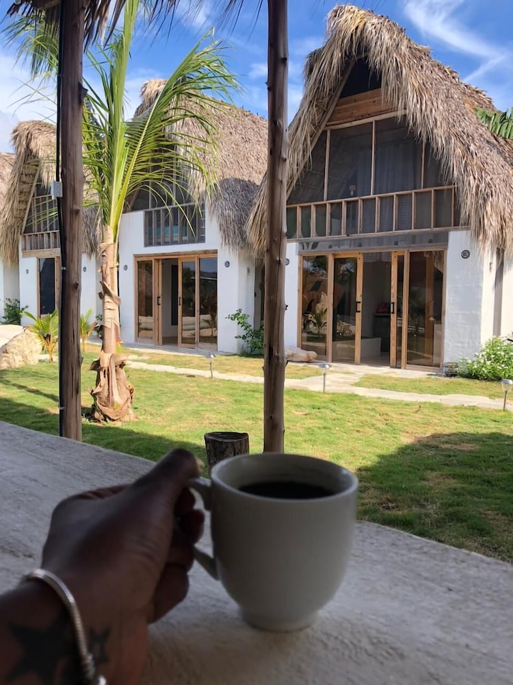 Hotel Blue Beach Eco-Hotel By Sanfabini