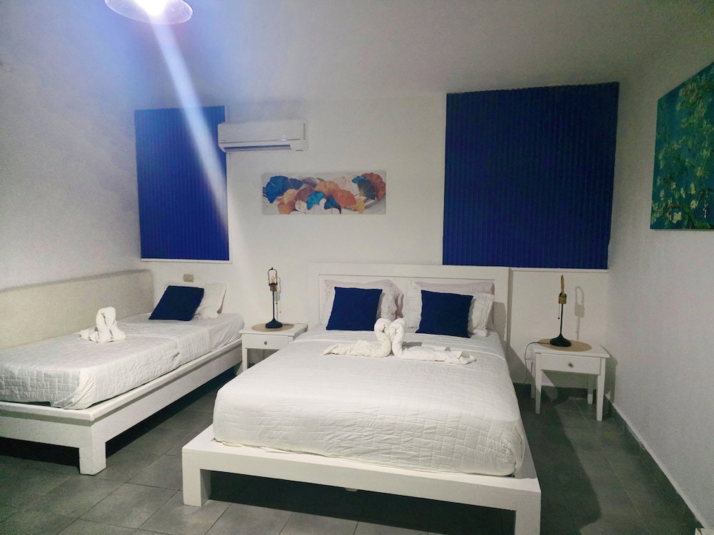Hotel Sol Caribe Beach Group