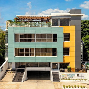 Hotel Stay Here Suites cazare Ciudad Nueva