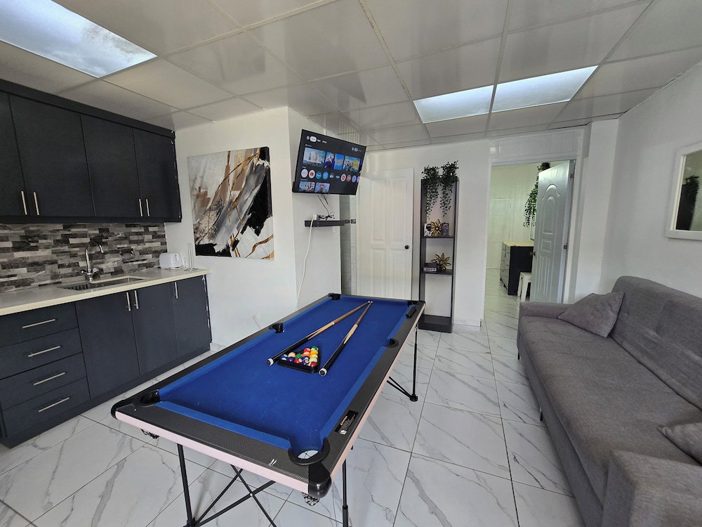 Hotel Linkzup Europa Condos