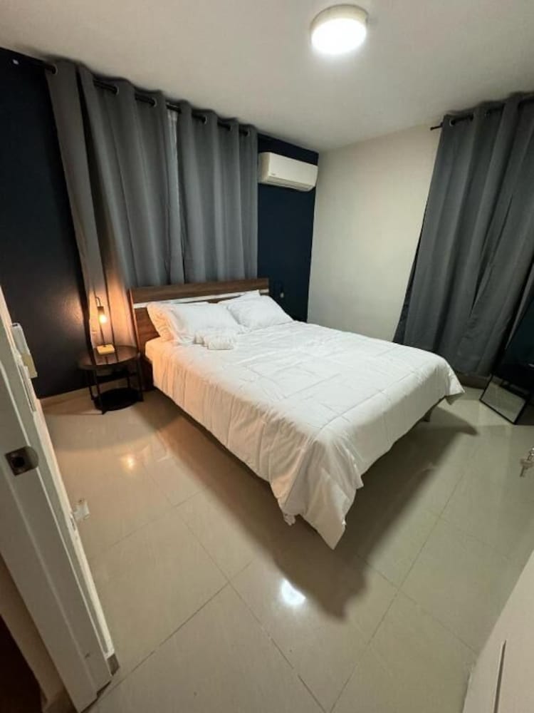 Hotel Solano Apartments