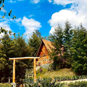 Hotel Valle Fresco Eco-Lodge cazare Constanza