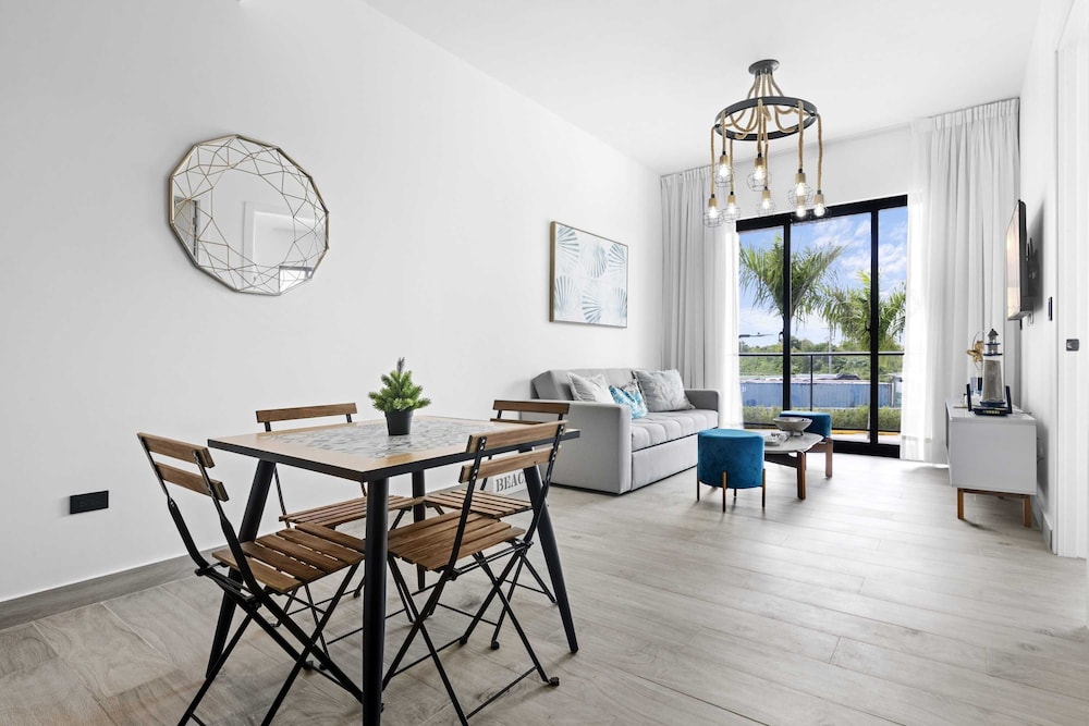 Hotel Nok Luxury 1Br Apartment The Towers By Vistacana
