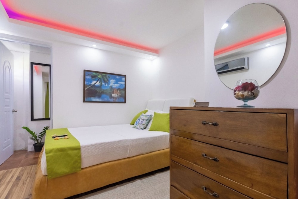 Hotel Room-Nice 1Br-1Bt With Common Picuzzi