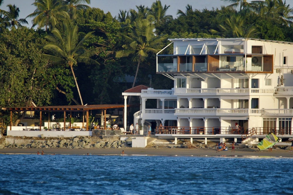 Hotel Ultra Infinity Hotel