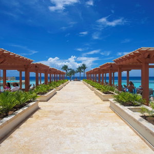 Hotel 2Ja Management Group - Sov Properties cazare Sosua