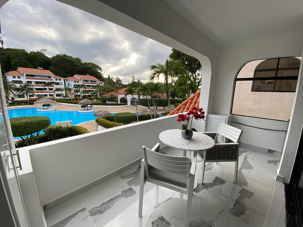 Hotel The Sapphire Suite