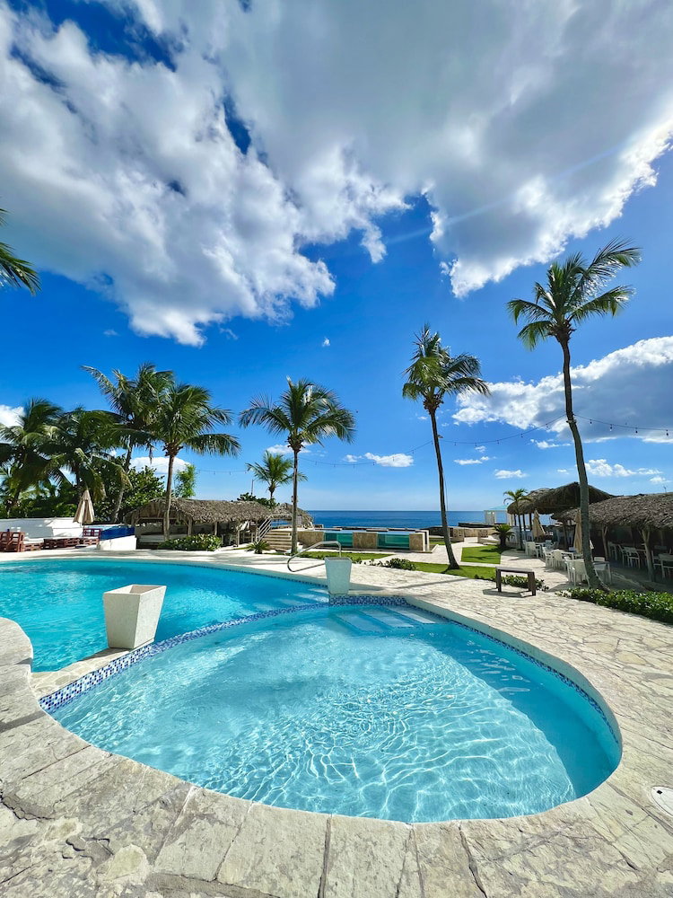 Hotel Tritón Hotel Boutique & Restaurant