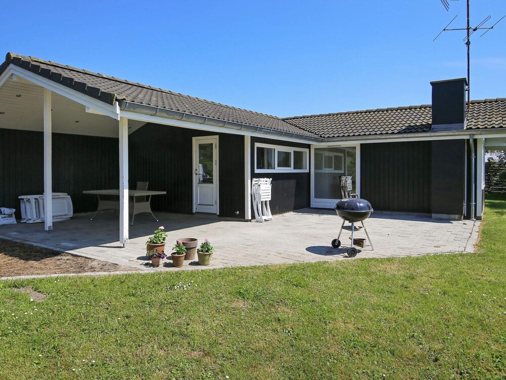 Hotel 4 Person Holiday Home In Gilleleje