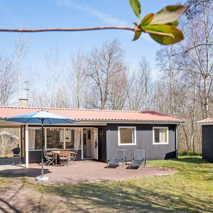 Sejur 4 Person Holiday Home In Aakirkeby vacanta Akirkeby