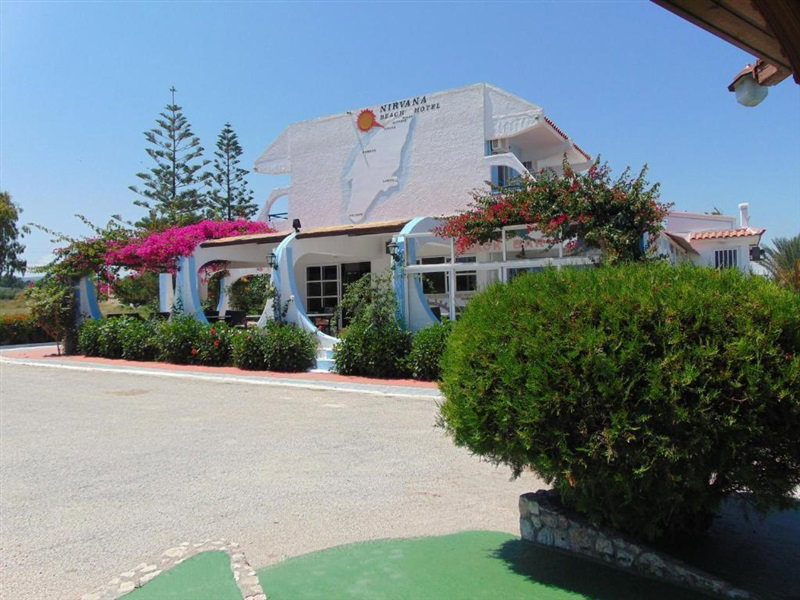 dal travel Nirvana Beach Hotel