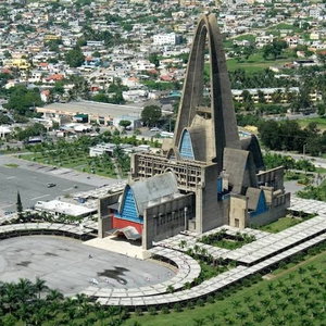 Hotel Higuey Center City, Leslie's Villa cazare Higueey