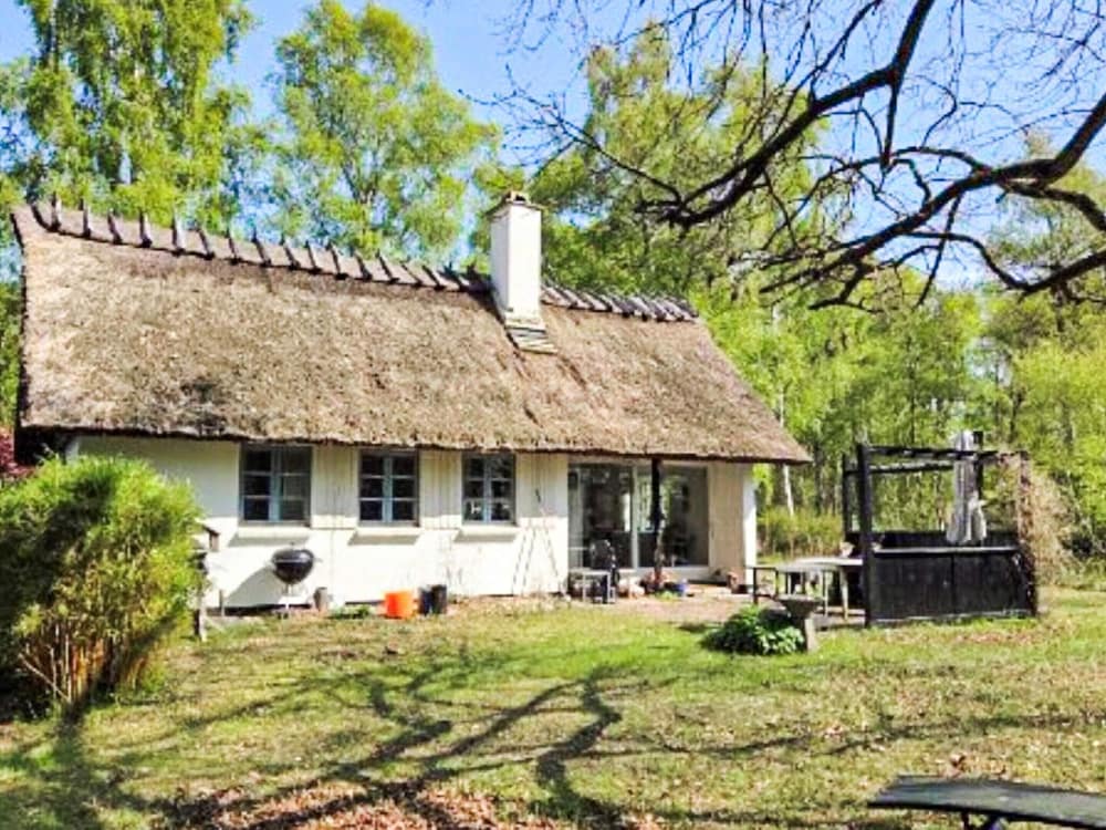 Hotel 6 Person Holiday Home In Frederiksvaerk