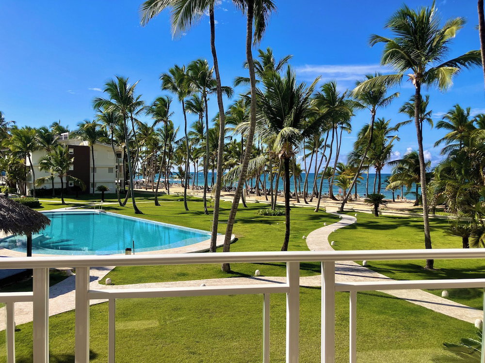 Hotel Playa Palmera Beach Front Apartments