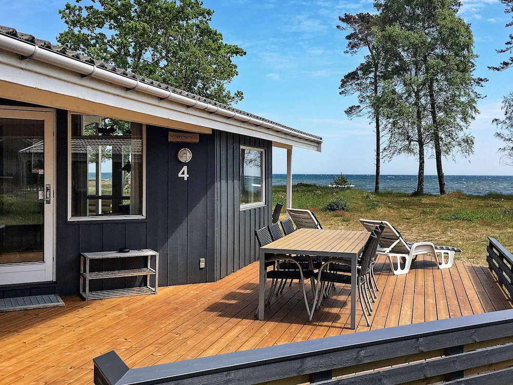 Hotel 4 Star Holiday Home In Nexo