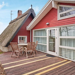 Hotel 4 Star Holiday Home In Aakirkeby cazare Akirkeby