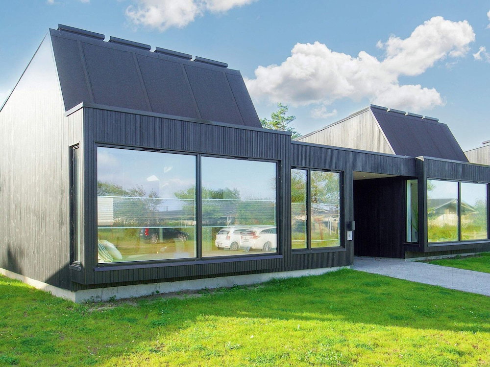 Hotel 7 Person Holiday Home In Gilleleje