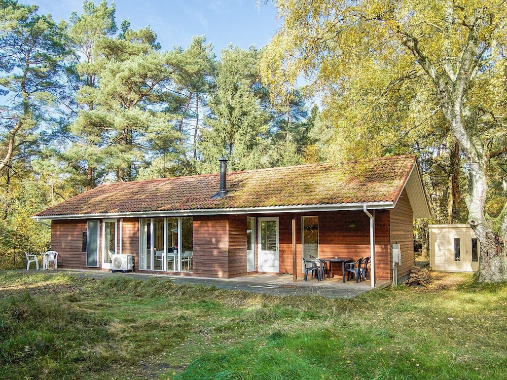 Hotel 8 Person Holiday Home In Frederiksvaerk