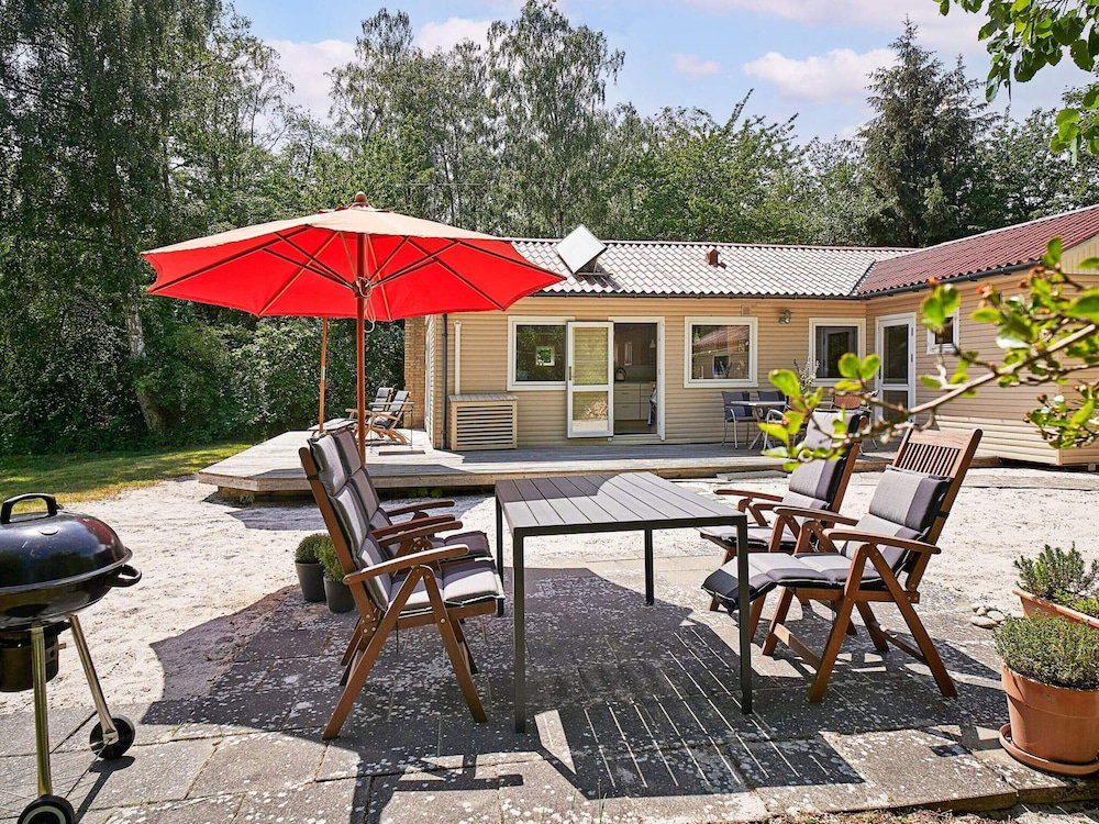 Hotel 4 Star Holiday Home In Nexo