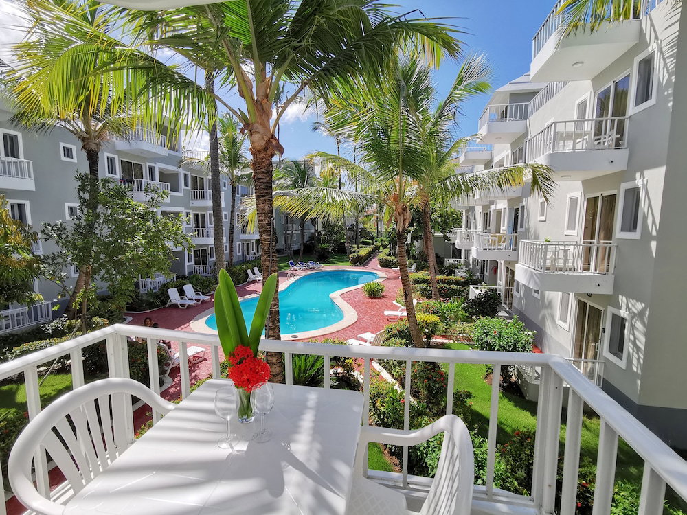 Hotel Aventura Studios At Los Corales Beach