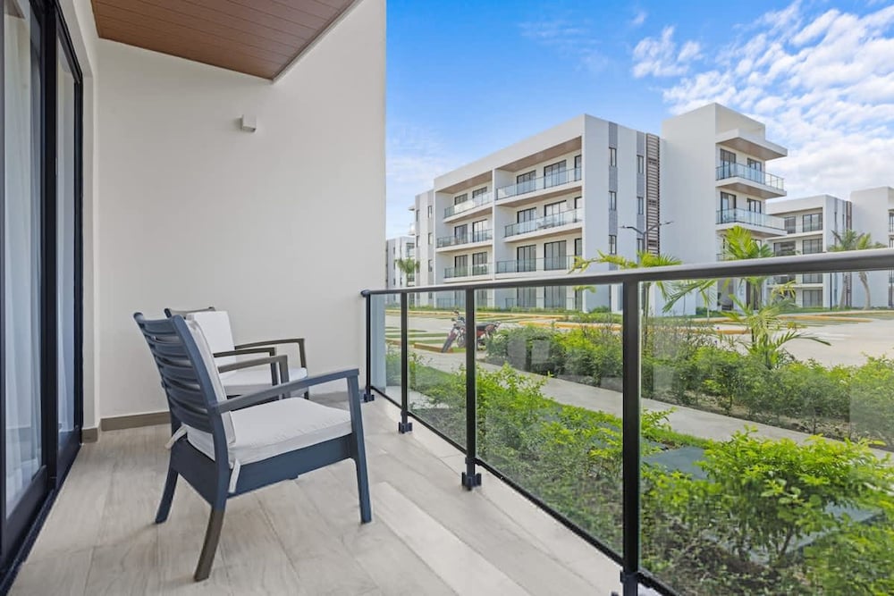 Nok Modern Apartment The Towers At Vistacana Punta Cana