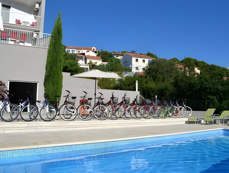 Hotel Bretia Apartments & More