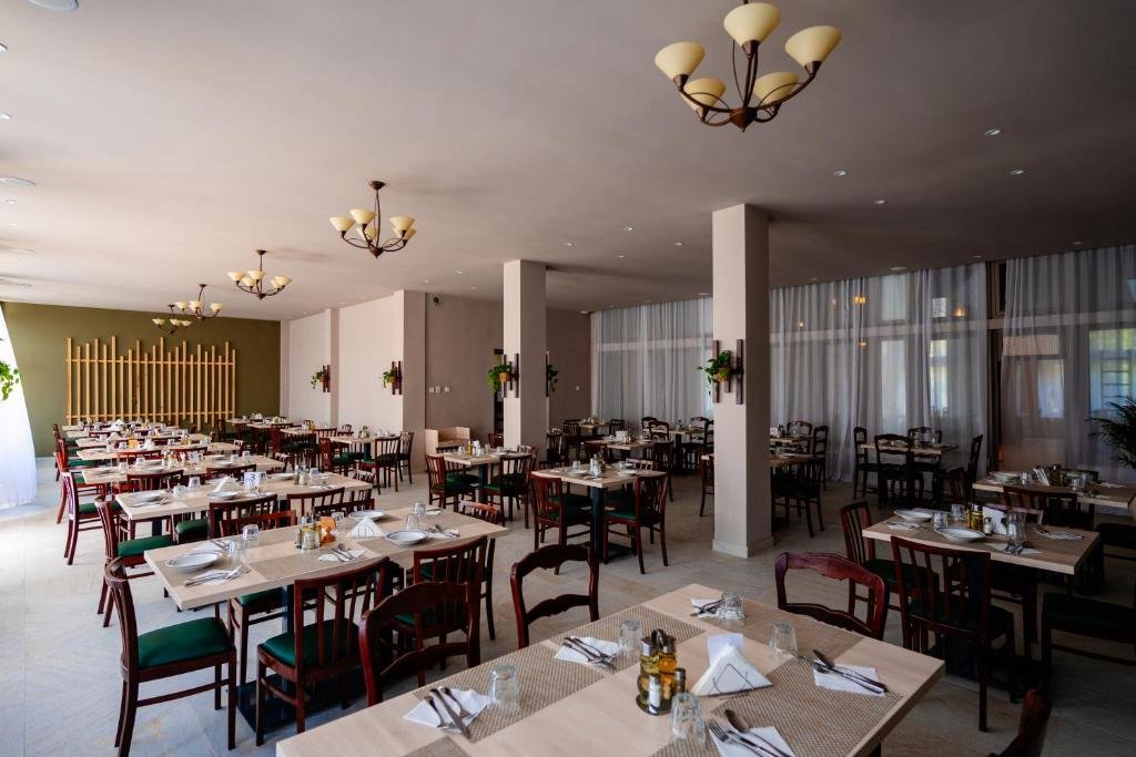 Hotel Bacolux Santis