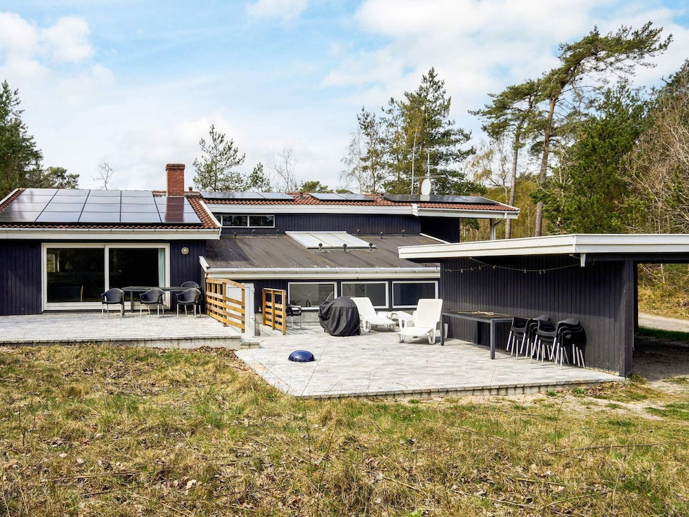 Hotel 4 Star Holiday Home In Nexo
