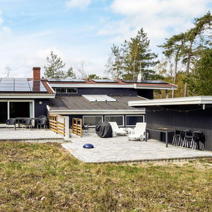 Hotel 4 Star Holiday Home In Nexo cazare Nexo