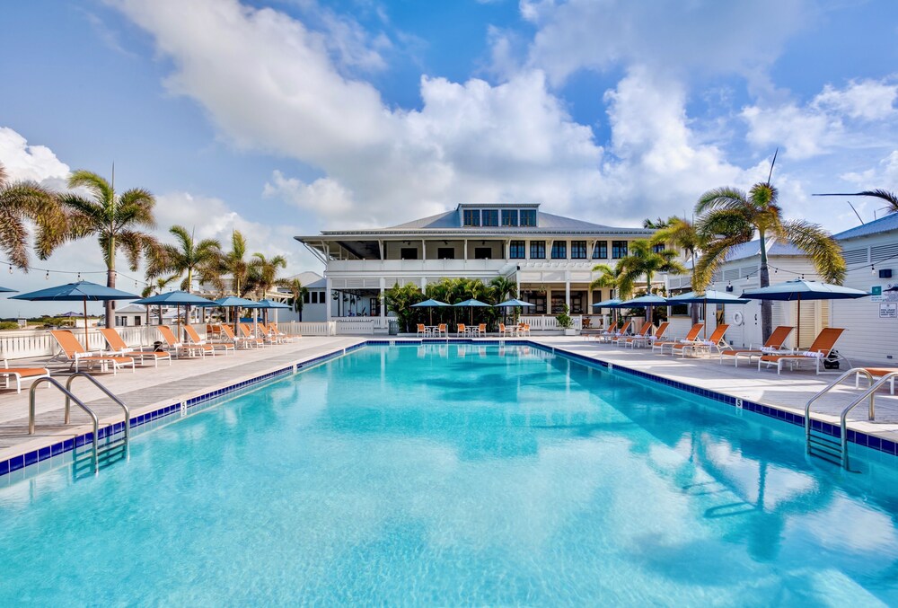 Mahogany Bay Resort & Beach Club, Curio Collection By Hilton