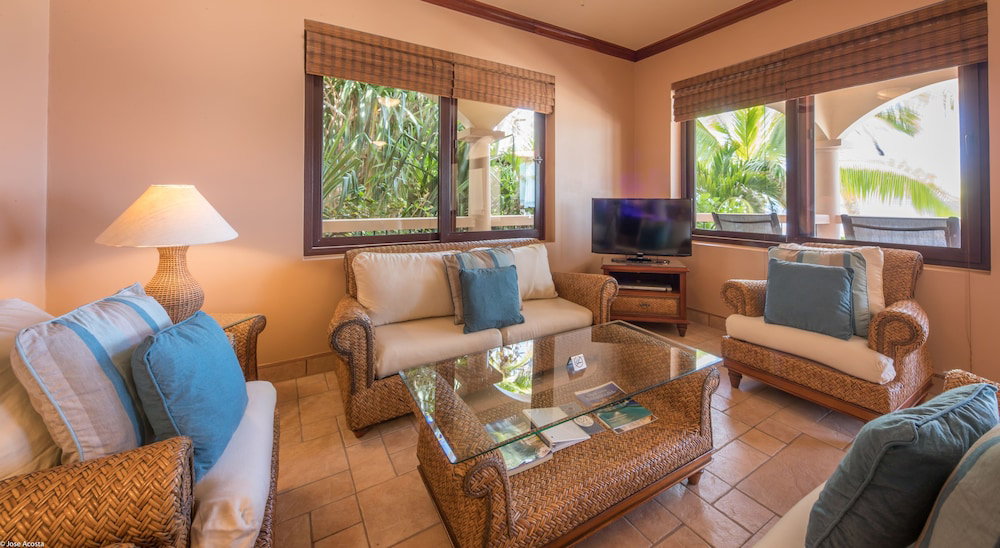 Coco Beach Resort