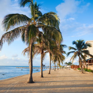 Hotel Sunbreeze Hotel cazare San Pedro