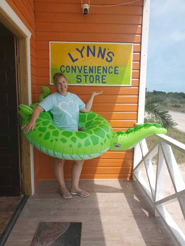 Hotel Mr. Ed'S Adventures Belize