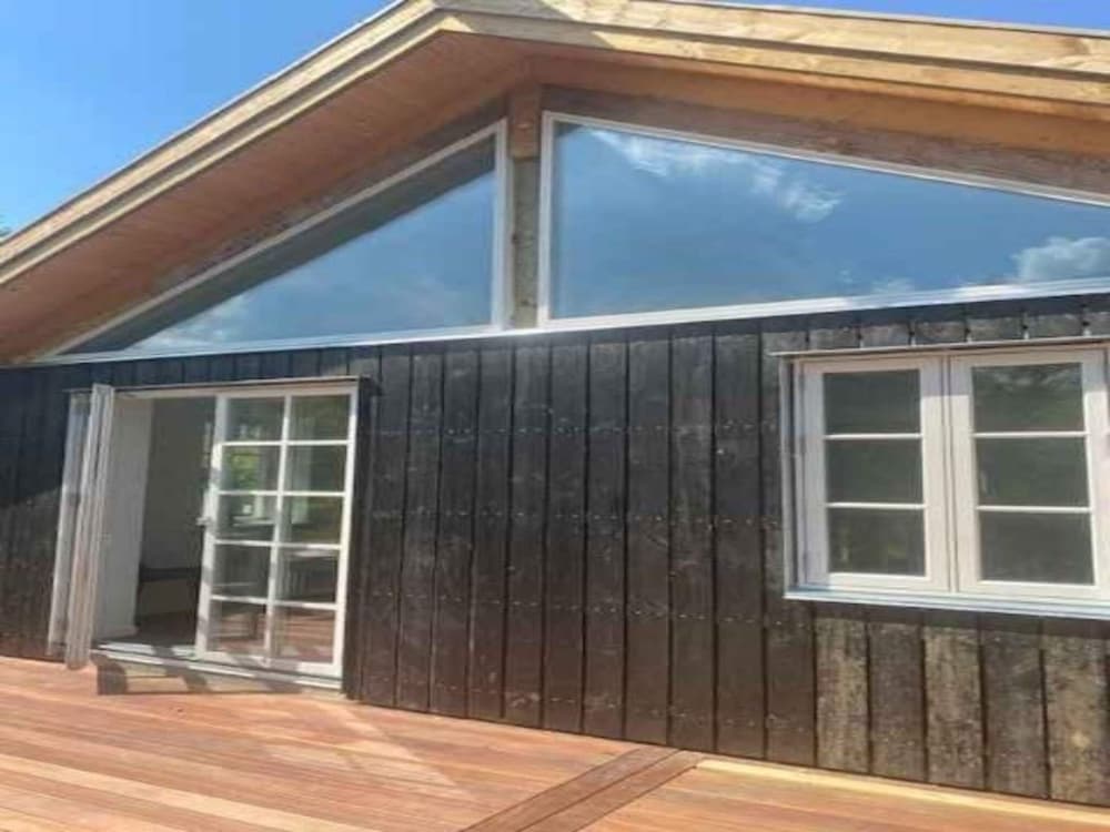 Hotel 5 Star Holiday Home In Vejby
