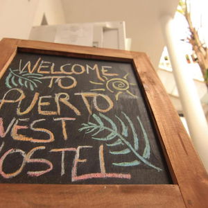 Hotel Puerto Nest Hostel cazare Puerto de la Cruz