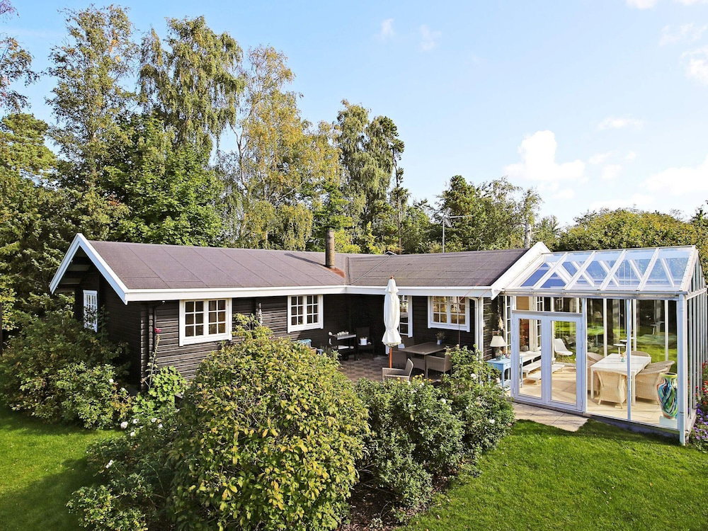 Hotel 4 Star Holiday Home In Graested