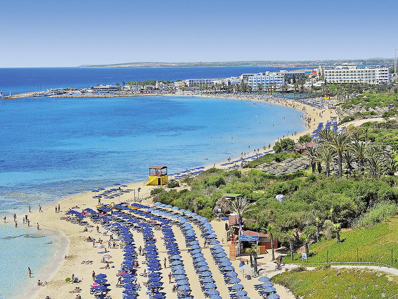 Nelia Beach