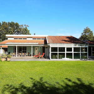 Hotel Holiday Home In Tisvildeleje cazare Tisvilde