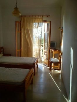 Hotel Sofos Apartments cazare Tsilivi