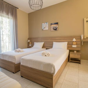 Hotel Ilaeira Rooms cazare Argasi